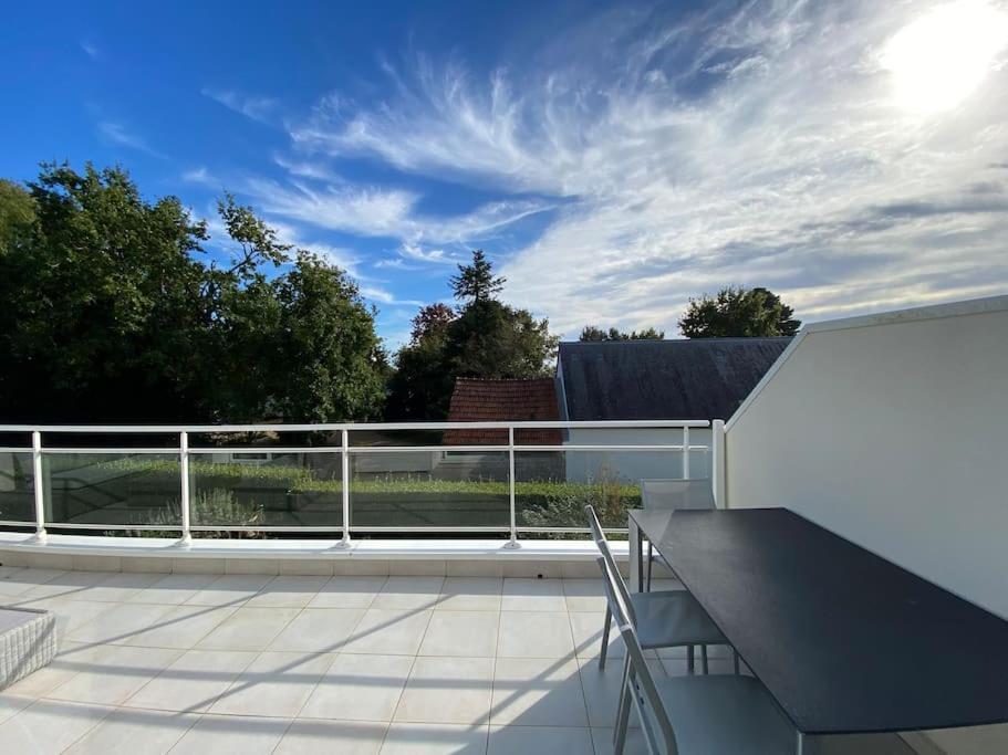 Superbe Appartement Terrasse, Proche De La Plage Беноде Екстер'єр фото